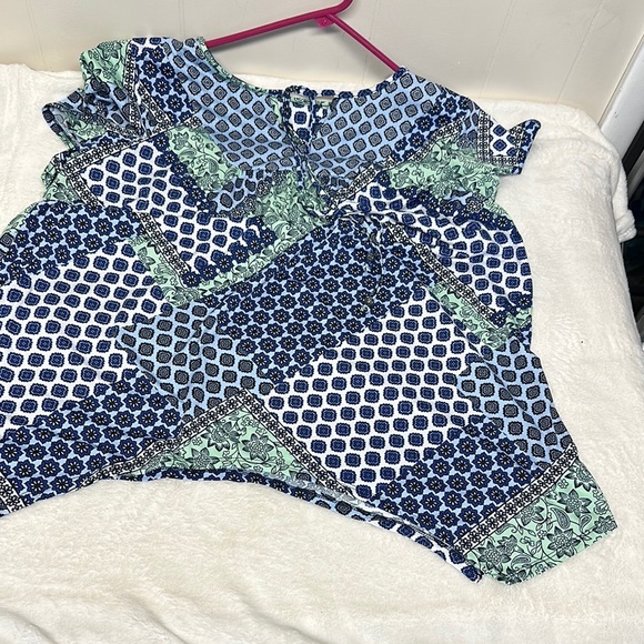 Kim Rogers Blue,Green and whiteShort Sleeve Blouse - Picture 5 of 11